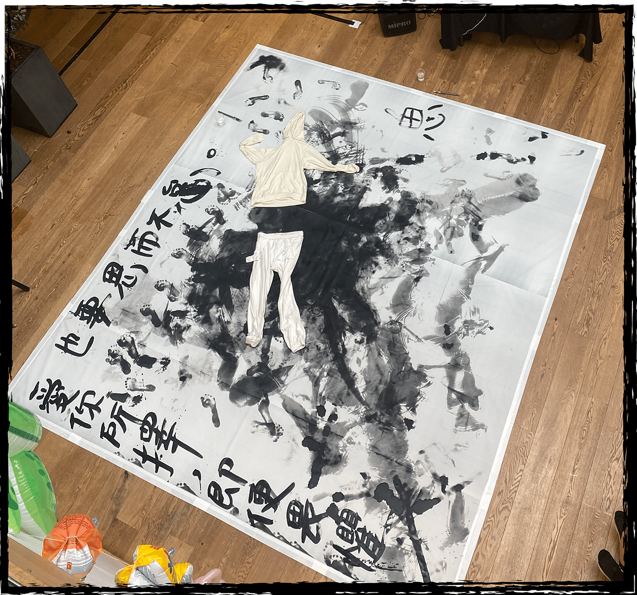 picture of performance conTEMPORARY PAINTER